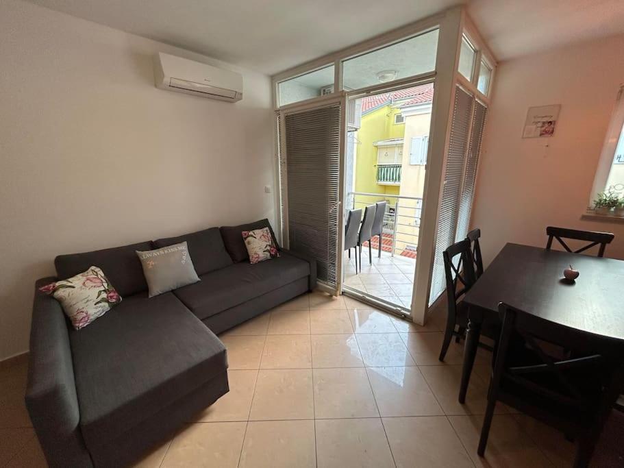 Apartman Dua Al Mar With Parking Garage