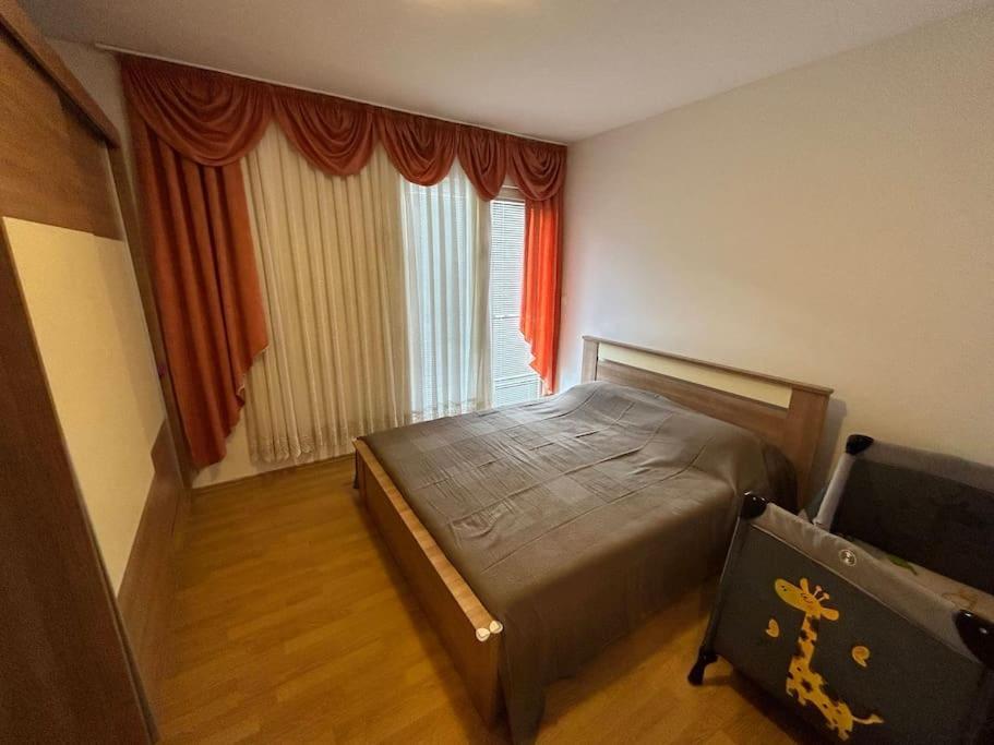 Dua Al Mar With Parking Garage Apartman *